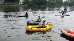 Gubernur Jawa Barat Ridwan Kamil bersama Wali Kota Bogor Bima Arya saat meresmikan Situ Gede Kota Bogor, Kamis 19 Januari 2022. (Istimewa)