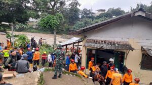 Longsor Empang