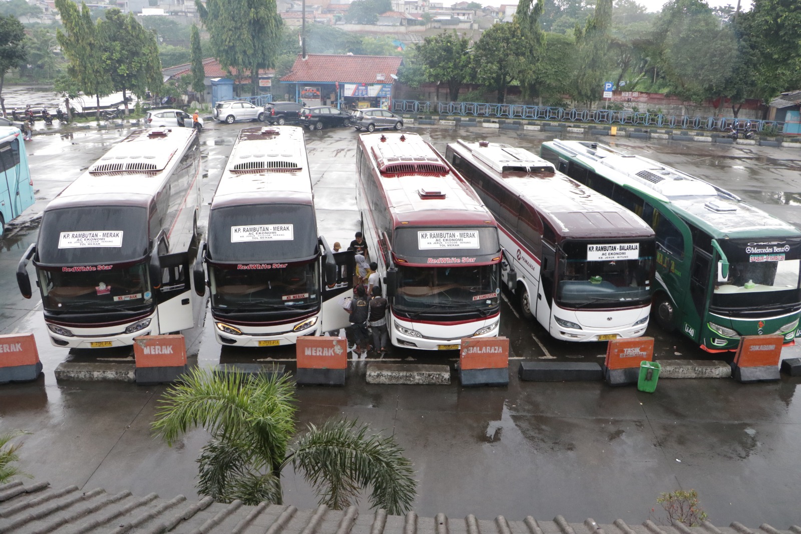 Terminal Kampung Rambutan
