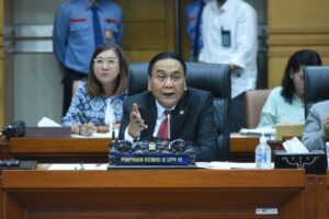 Ketua Komisi III DPR RI Bambang Wuryanto saat rapat Komisi III di Kompleks Parlemen, Senayan, Jakarta, Rabu (29/3/2023). (Jaka/nr/dpr.go.id)