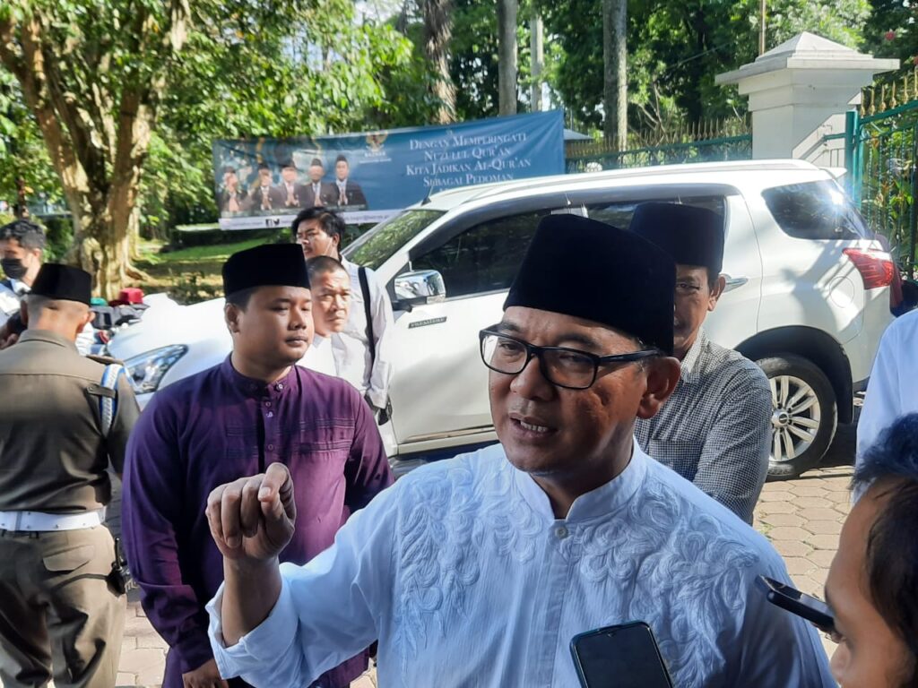 Plt Bupati Bogor Iwan Setiawan