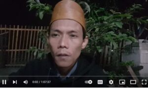 Seorang Pria Tengah Memberikan Keterangan Terkait Kabar Habib Bahar bin Smith diduga Ditembak [YouTube]
