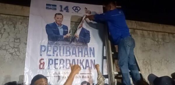 Baliho Anies