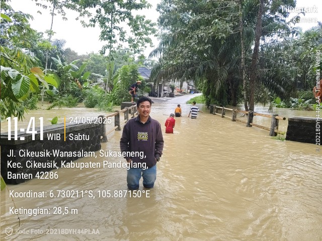 Banjir Cikesak