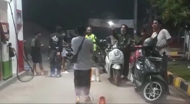 SPBU Pertalite di Campur Air