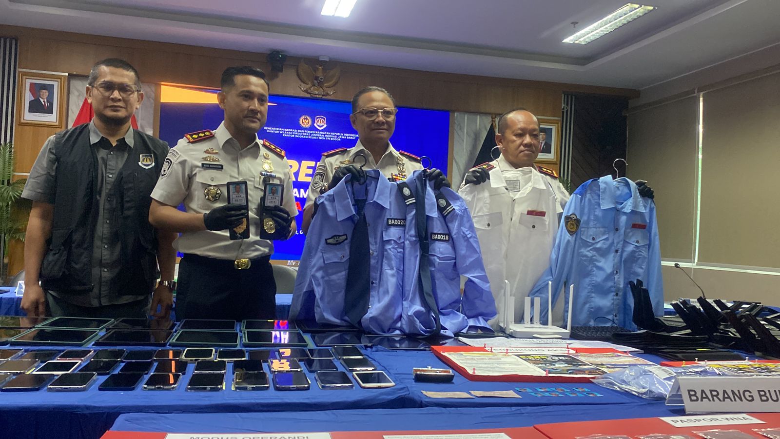 73812830-5ccd-4a68-9c43-75d059d4e0e6