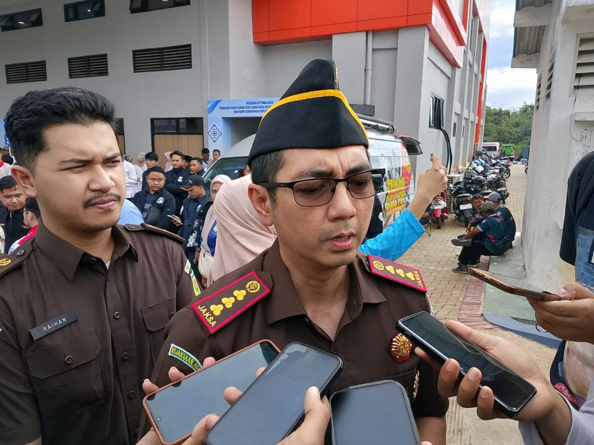 Kajari Kabupaten Bogor, Denny Achmad