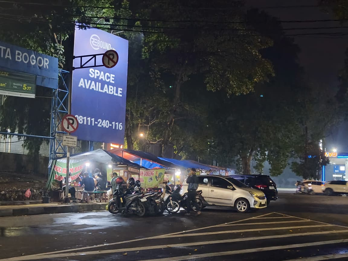 putar balik (u-turn) Air Mancur, Jalan Pemuda, Kota Bogor